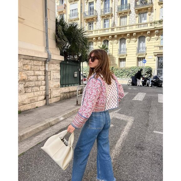 Women’s Pink Cropped Puffer Jacket Floral Printed Quilted Lightweight Coat - Picture 3 of 6